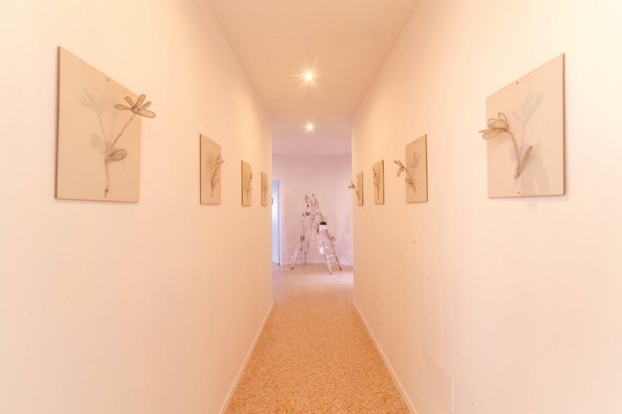 Joy Living Hotel ซานดรา ภายนอก รูปภาพ